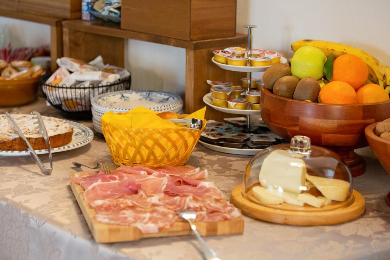 Bed and Breakfast Il Casolare Gradara Esterno foto