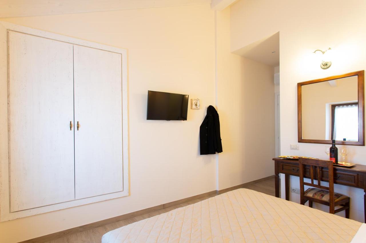 Bed and Breakfast Il Casolare Gradara Esterno foto