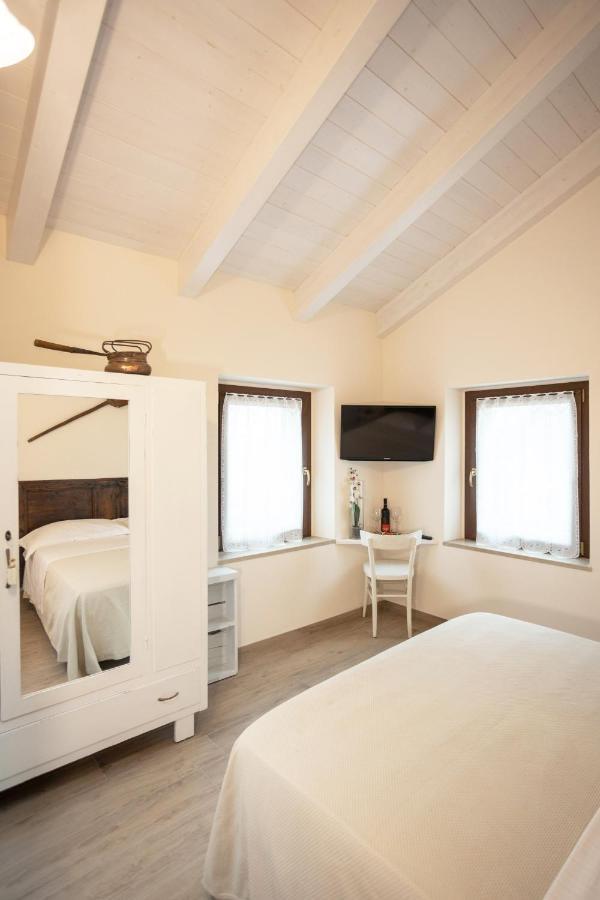 Bed and Breakfast Il Casolare Gradara Esterno foto